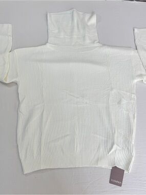 White Ribbed  Turtleneck Sweater